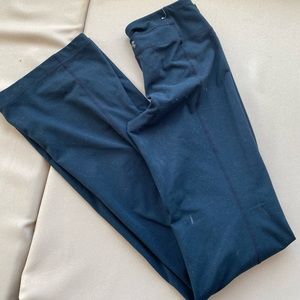 under armour yoga pants size: xs